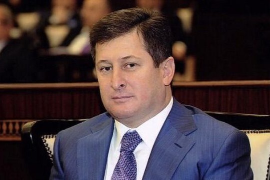 Falçının 1 milyon aldığı xanım Kərəm Həsənovun bacısı imiş