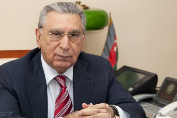 Prezidentin köməkçisi Anar Ələkbərov Ramiz Mehdiyevlə görüşdü