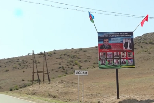Cəbhə bölgəsindən xəbər:          Ali Baş Komandanın ƏMRİNİ gözləyirik