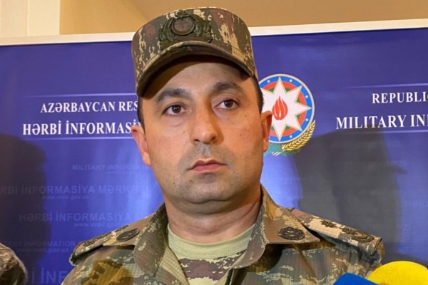 Anar Eyvazov: Bölmələrimiz yüksək peşəkarlıq göstərərək bütün cəbhəboyu sürətli əks-hücum əməliyyatını davam etdirir