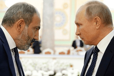 Paşinyan Putinə zəng etdi