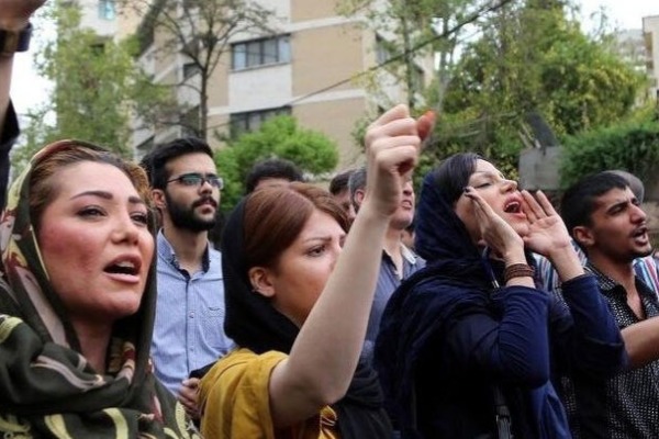 Güney Azərbaycan yenidən ayağa qalxır –          Xalq meydana çağırıldı
