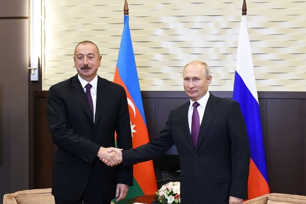 Noyabrın 2-də Azərbaycan Respublikasının Prezidenti İlham Əliyevlə Rusiya Federasiyasının Prezidenti Vladimir Putin arasında telefon danışığı olub