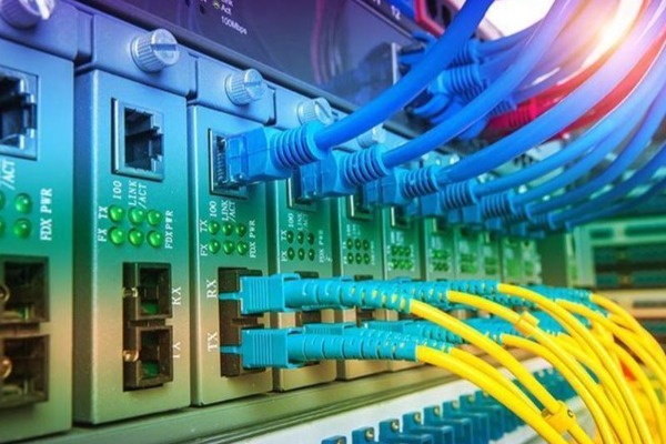Şad xəbər: Ölkə üzrə internetə qoyulan məhdudiyyət aradan qaldırılır - Noyabrın 12-si...