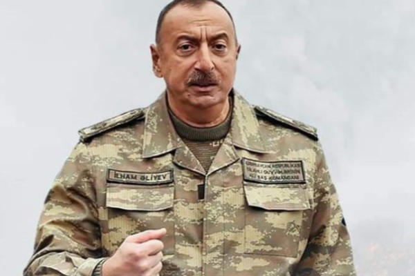 "İşğaldan azad edilmiş şəhərlərdən birinə İlhamabad adı verilsin" - Bir qrup ziyalı Prezidentə müraciət etdi