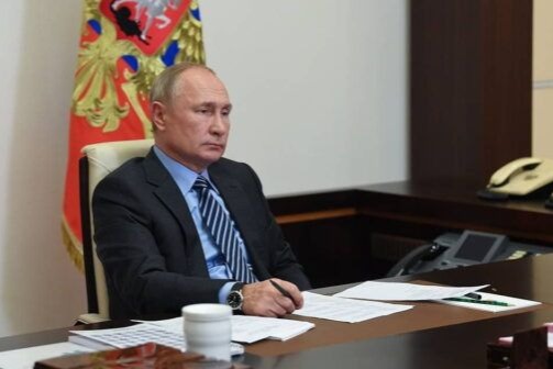 Rusiya Prezidenti Vladimir Putin "Sputnik V" adlı koronavirus vaksininin ölkədə istifadəsi ilə bağlı əmr verib