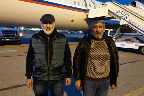 Azərbaycanlı əsirlər və erməni girovluğunda saxlanılan Şahbaz Quliyev və Dilqəm Əsgərov Vətənə gətiriliblər