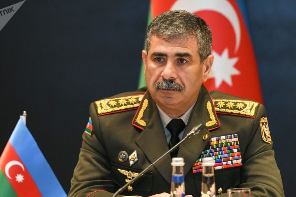 Məşhur generallar işdən çıxarıldı -                   ƏMR