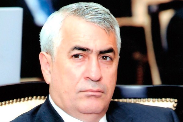 Cavid Qurbanovla ABŞ şirkəti arasında qalmaqal -                     Başıbəlalı keçid söküləcək?