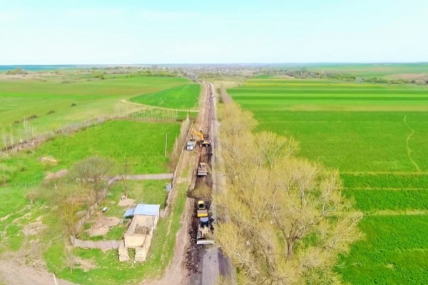 “Zəfər yolu”nun inşası sürətlə davam etdirilir