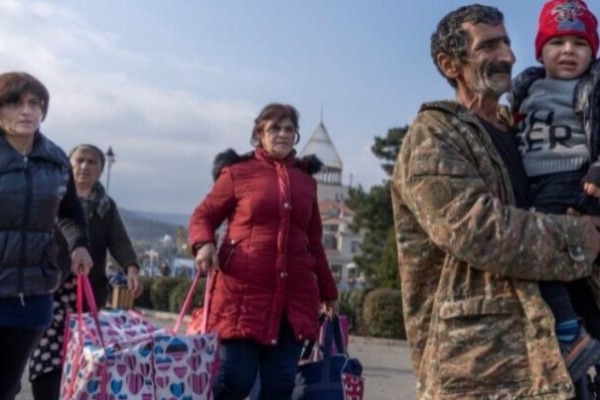 Ermənilər Xankəndini BOŞALTMAĞA BAŞLADI