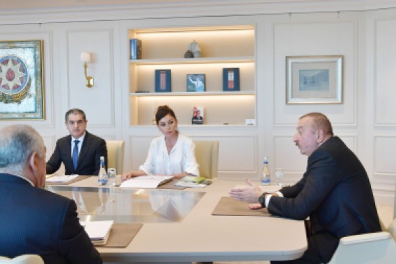 Azərbaycanda 6 nazirlik, 4 komitə ləğv edilir