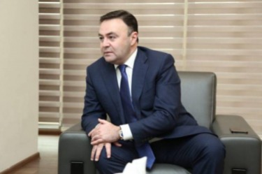 “Kontak”lı millət vəkili və məmur-deputat biznesinin ölkənin dayaqlarına vurduğu zərbə…