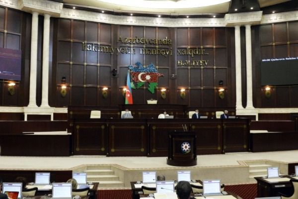 Milli Məclis “Azərbaycanın mədəniyyət paytaxtı – Şuşa şəhəri haqqında” qanun layihəsini təsdiqləyib