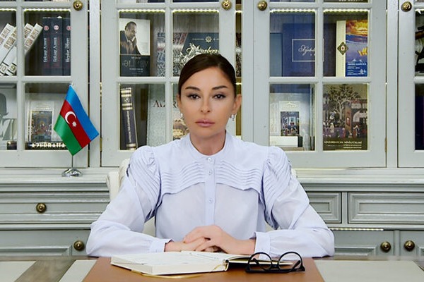 Mehriban Əliyeva: “Məsuliyyət Ermənistanın hərbi-siyasi rəhbərliyinin üzərinə düşür”