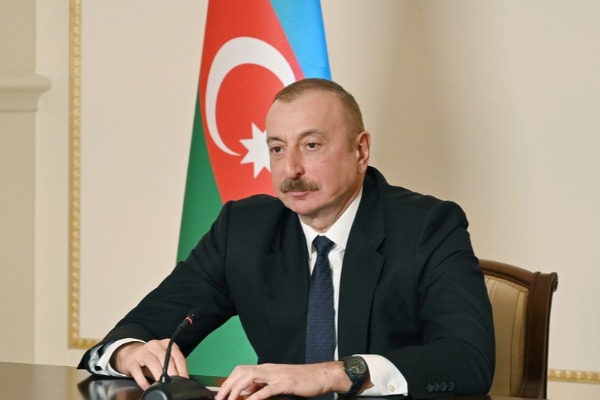 İşğaldan azad olunmuş ərazilərdə xidmət edən hərbçilərin maaşları artırıldı