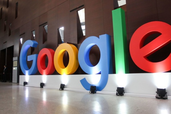 “Google” Fransada 500 milyon avro cərimələnib