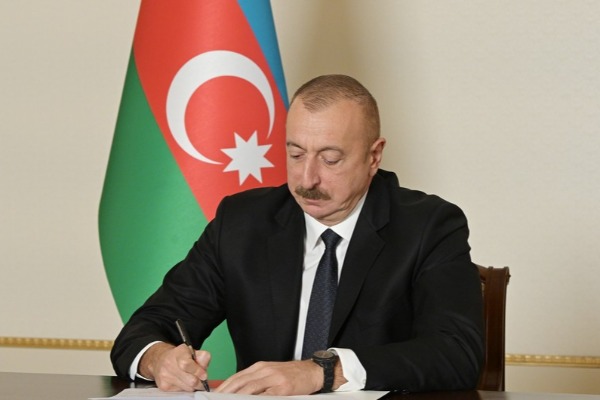 İlham Əliyev Kəmaləddin Heydərovla bağlı MÜHÜM SƏRƏNCAM İMZALADI                   TƏBRİK EDİRİK!
