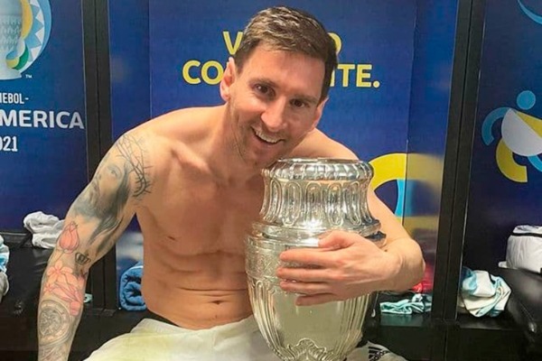Messi bu FOTOSU ilə "Instagram" tarixinin rekordunu yenilədi