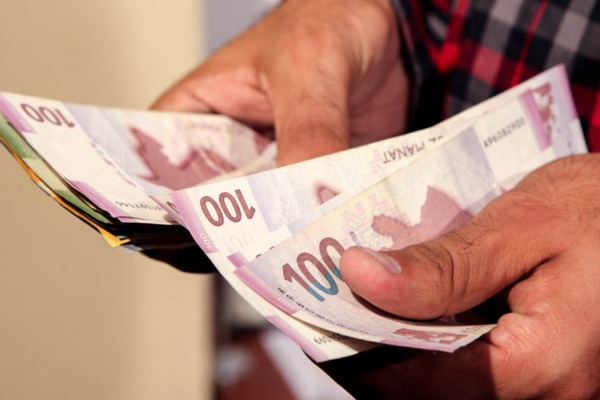 Orta əməkhaqqı 230 manat ARTACAQ