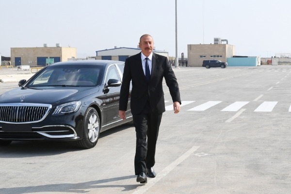 Prezident İlham Əliyev “Kəlbəcər” neftdaşıyan tankerin istismara verilməsi mərasimində iştirak edib