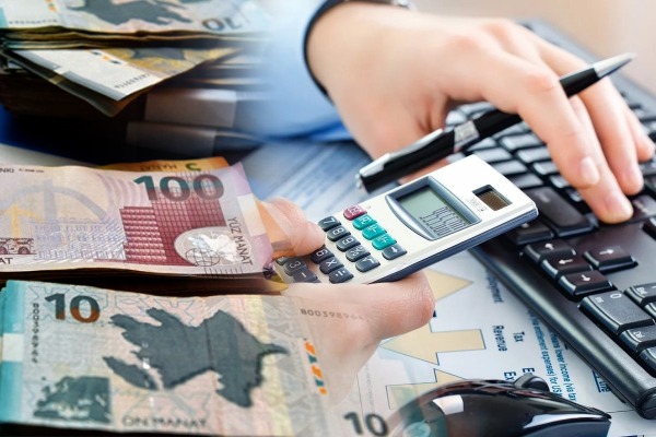 Cari ilin avqust ayında Azərbaycan Respublikasının dövlət büdcəsinin gəlirləri 15 milyard 937.5 milyon manat, xərcləri isə 15 milyard 626.8 milyon manat olub.