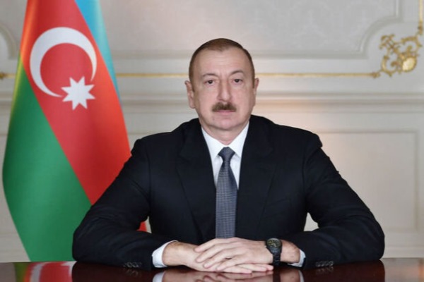 İlham Əliyev bir qrup şəxsi təltif etdi - SİYAHI                                  TƏBRİK EDİRİK!