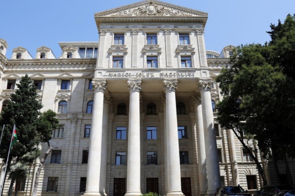 Suriyada düşərgədə saxlanılan 12 azərbaycanlı ölkəmizə gətirildi