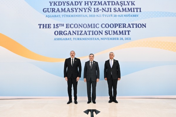 Aşqabadda İqtisadi Əməkdaşlıq Təşkilatının XV Zirvə Toplantısı keçirilib