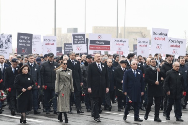 Prezident İlham Əliyev Xocalı soyqırımının 30-cu ildönümü ilə əlaqədar yürüşdə iştirak edib