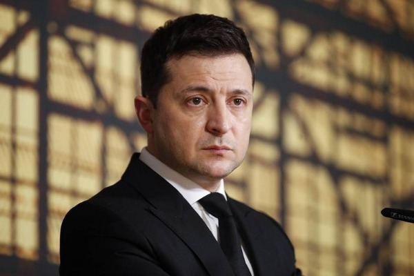 Zelenski Rusiyaya danışıq yeri üçün Bakını və digər şəhərləri təklif edib