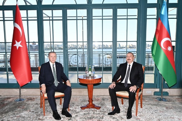Prezident İlham Əliyevin və Prezident Rəcəb Tayyib Ərdoğanın görüşü olub