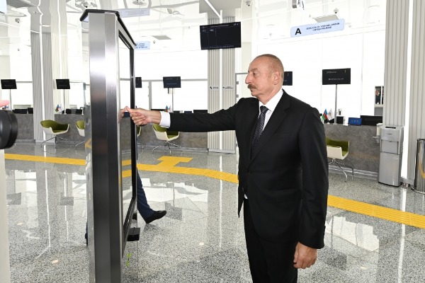 Prezident İlham Əliyev Sumqayıtda bir sıra tədbirlərdə iştirak edib