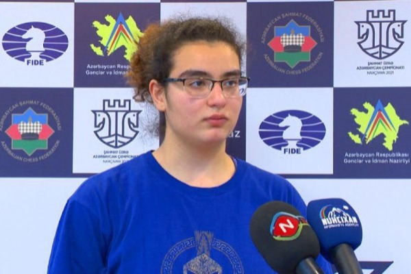 Şahmatçımız Ayan Allahverdiyeva U-18 dünya birinciliyində gümüş medal qazanıb