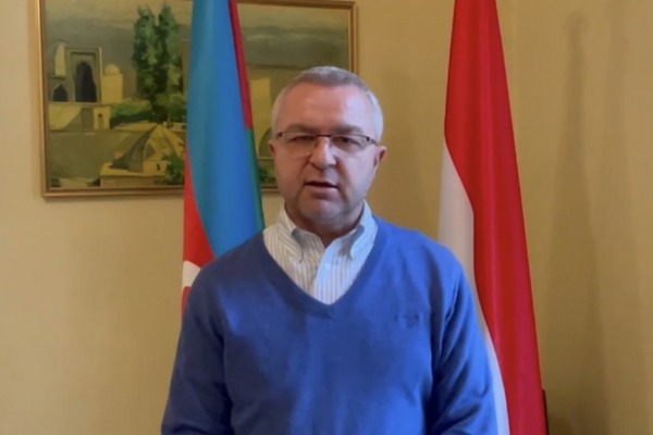 Ekspert: Azərbaycandan Macarıstana Qara dənizin dibi ilə “yaşıl” enerjinin tədarükü əsl inqilab olacaq