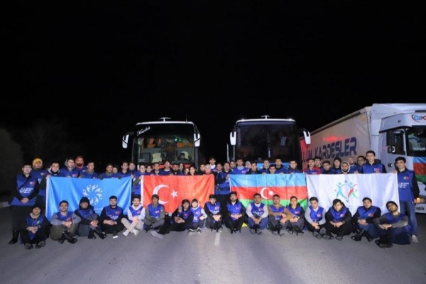 Azərbaycan könüllüləri Türkiyəyə yardıma gedirlər