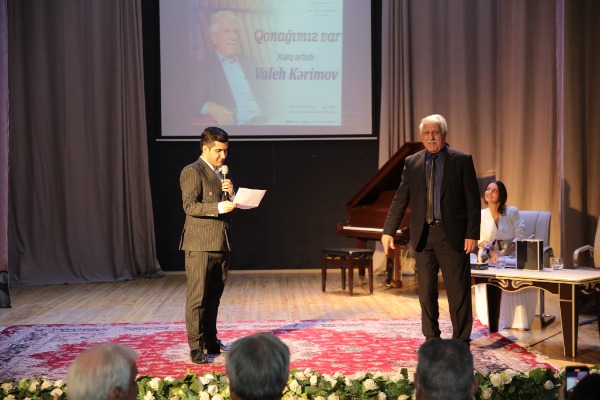 Xalq artisti Valeh Kərimovla görüş keçirilib