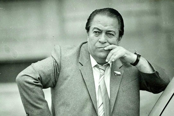 Rəşid BEHBUDOV - "SEVGİLİ CANAN"