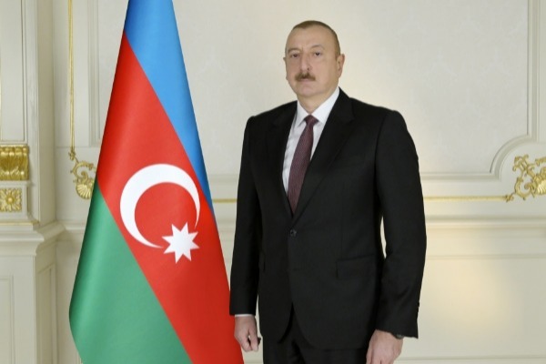HƏYATINI VƏTƏNİNİN İNKİŞAFINA HƏSR EDƏN PREZİDENT